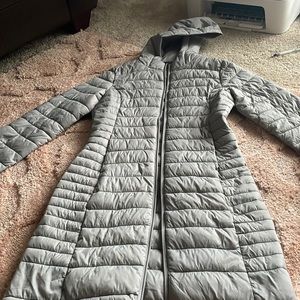 COPY - Barely used light weight gray packable coat size medium with pockets and…